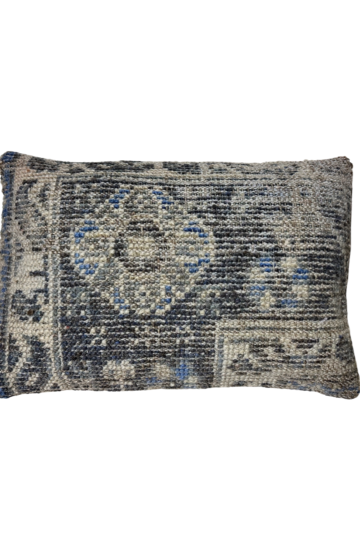 Load image into Gallery viewer, Kilim Rectangle Pillow Case
