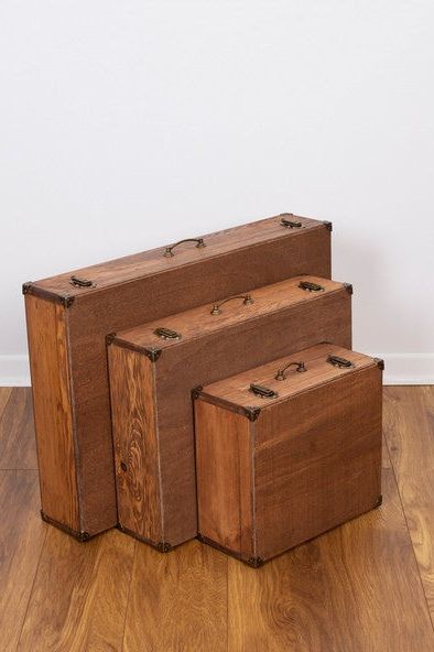 Wooden Suitcase Middle