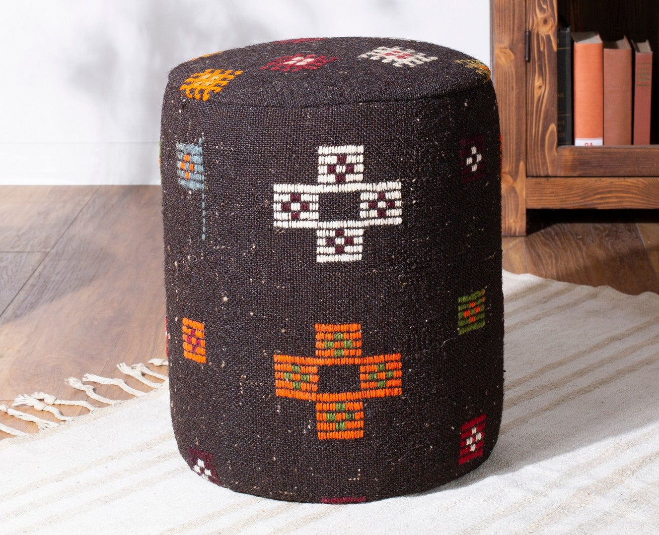 Load image into Gallery viewer, Kilim Puff Small
