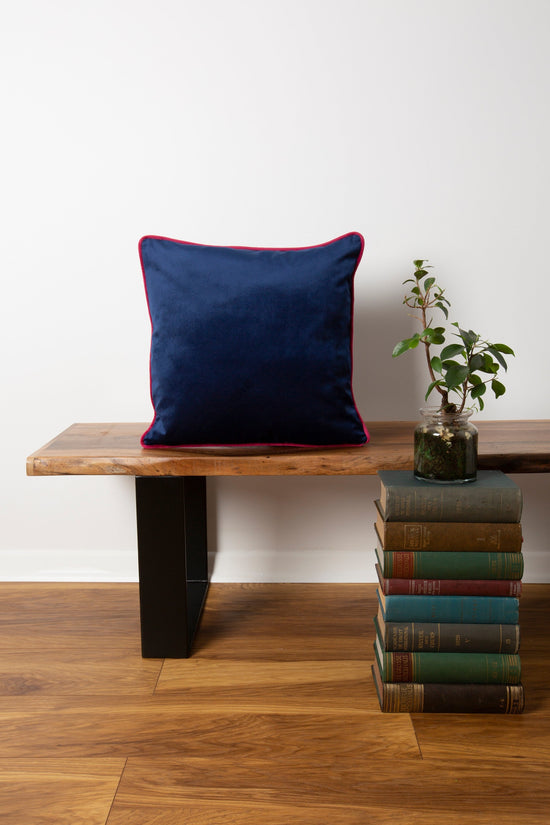 Load image into Gallery viewer, Velvet Square Pillow Cover
